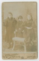 Retrato de tres niñas