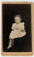 Retrato de una niña pequeña