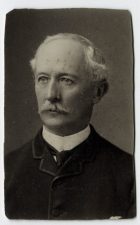 Retrato de un hombre con bigote