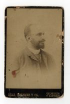 Retrato de un hombre con barba