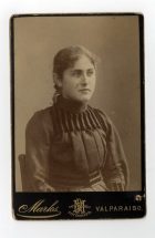 Retrato de una joven mujer