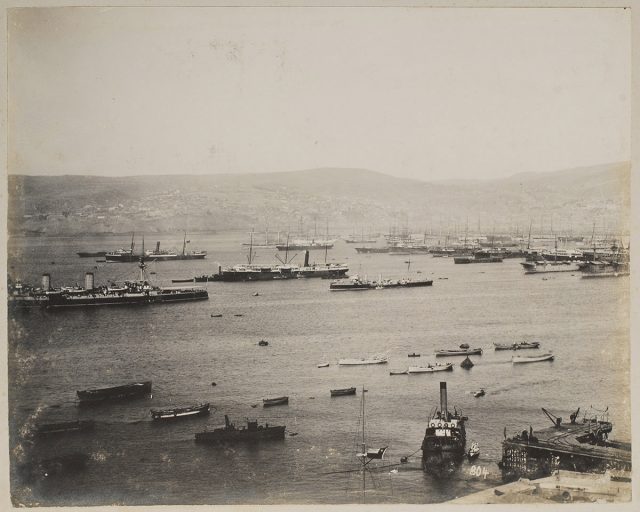 Vista de la bahía de Valparaíso