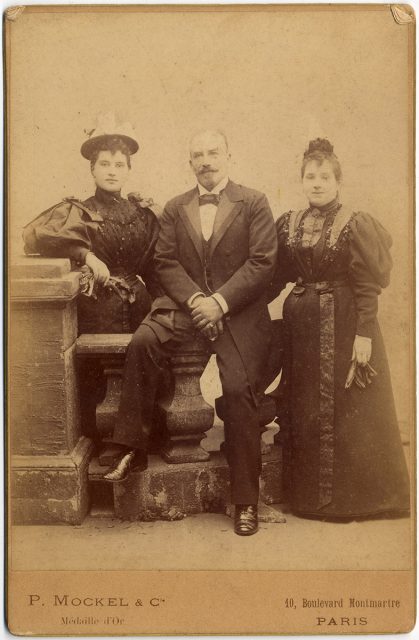 Retrato de José Menéndez Menéndez, Josefina Menéndez de Braun y María Behety de Menéndez