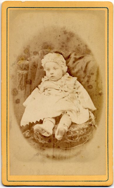 Retrato de Charles Pierre Etienne Contay a la edad de seis meses.