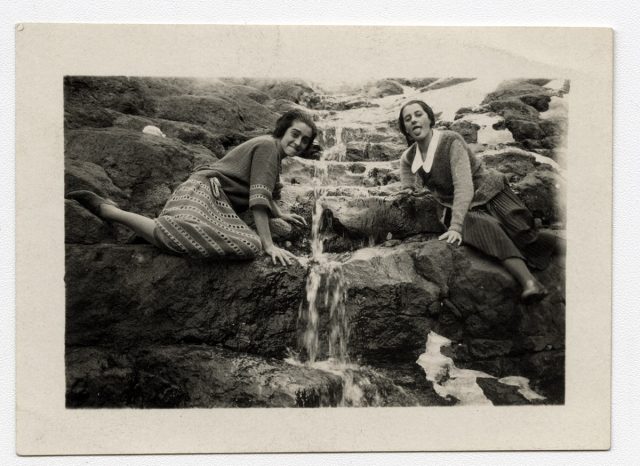 Mujeres en cascada
