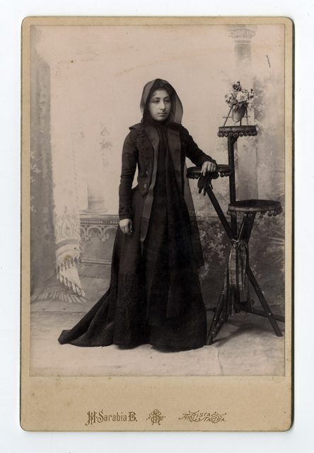 Retrato de Dolores Pizarro E.