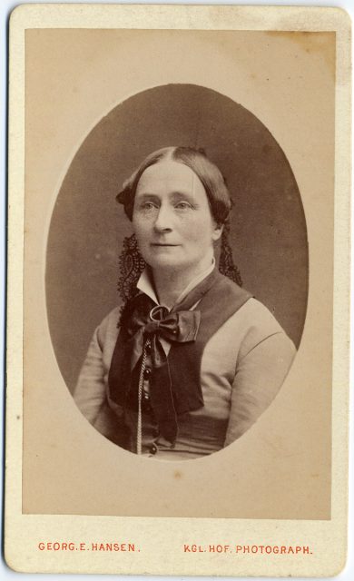 Retrato de Elisabeth Krag f. Rosenberg
