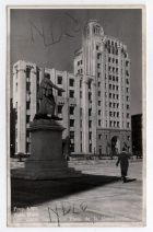 Chile, Santiago - Plaza de la Constitución.