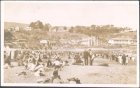 Veraneantes sobre una playa.