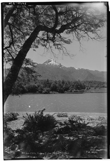 Chile, Lago Todos los Santos Petrohué